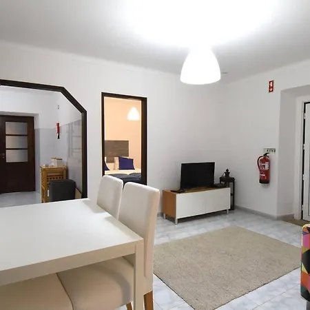 Βίλα Casa Dos Rouxinois - With Patio & Barbecue