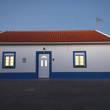 Βίλα Casa Dos Rouxinois - With Patio & Barbecue *