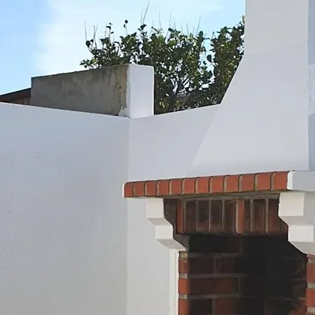 Casa Dos Rouxinois - With Patio & Barbecue * Lourinha (Lisbon)
